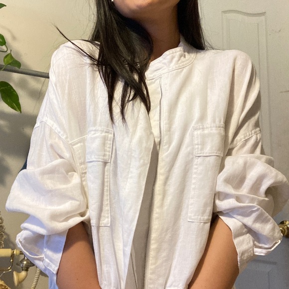 SOLD (xchange )100% LINEN JACKET - Picture 4 of 16